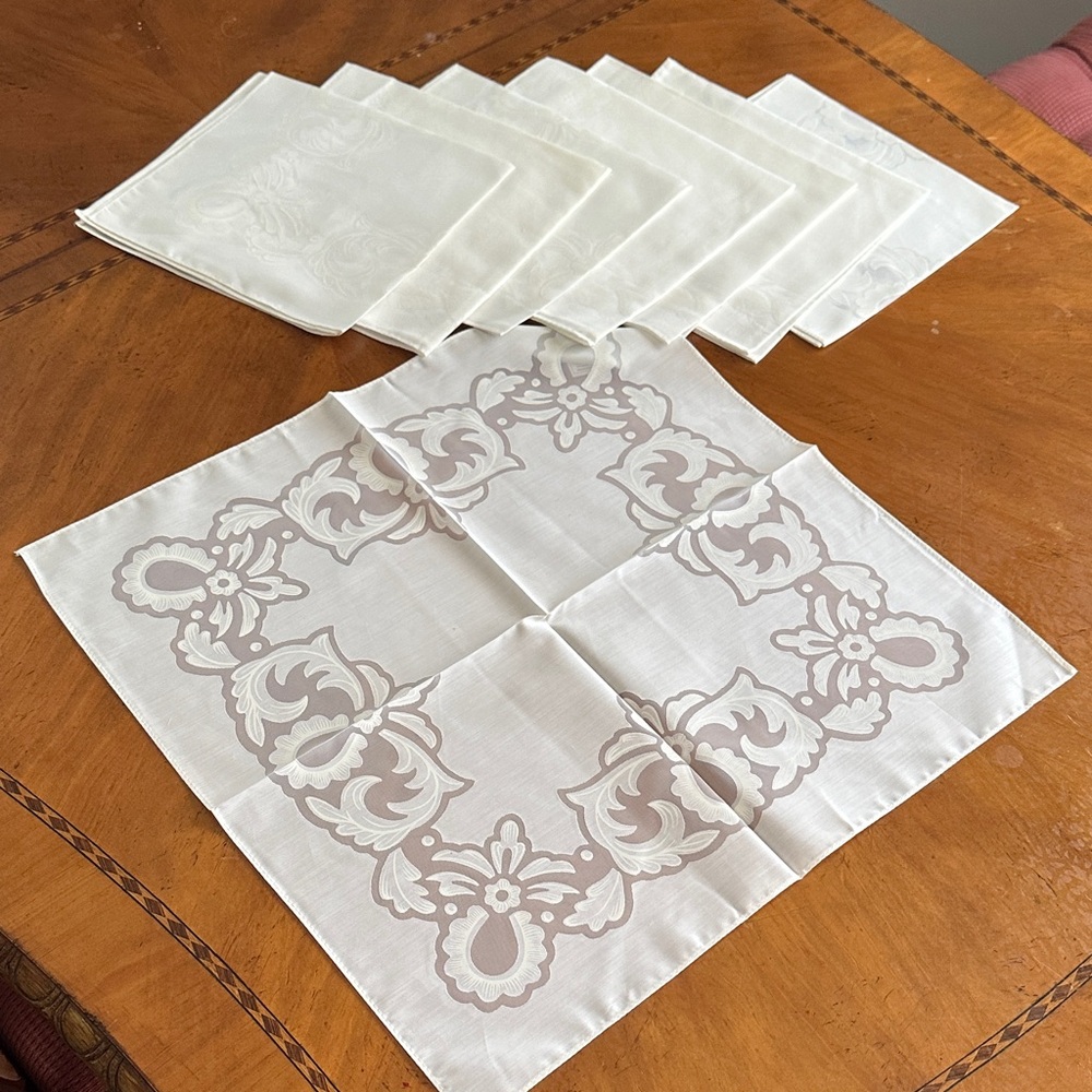 NEW Classic Ivory Damask Cloth Napkins - Set of 8 -18”X 18”